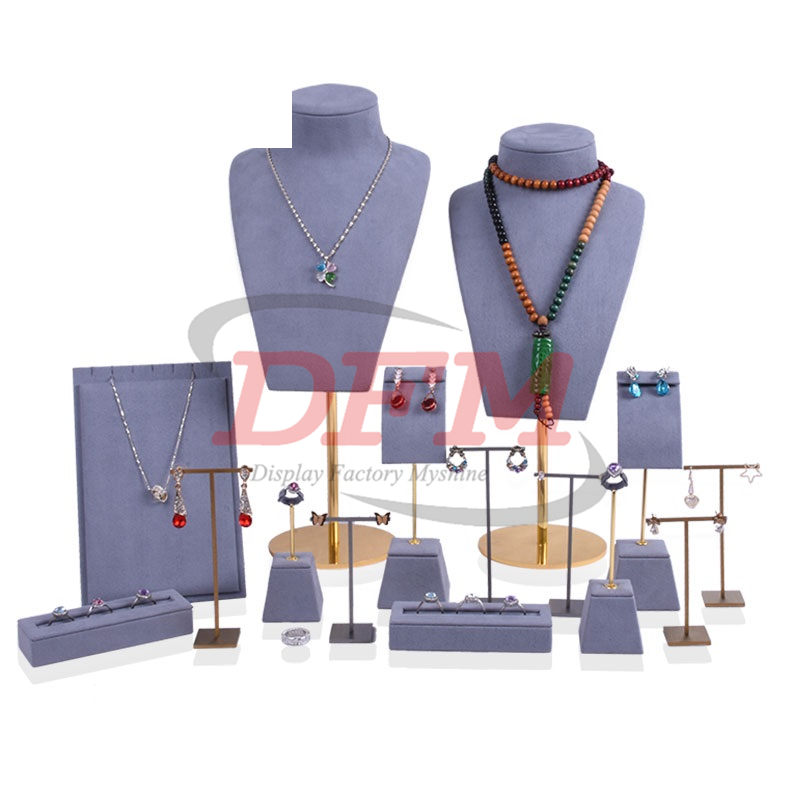 Jewelry Display-032