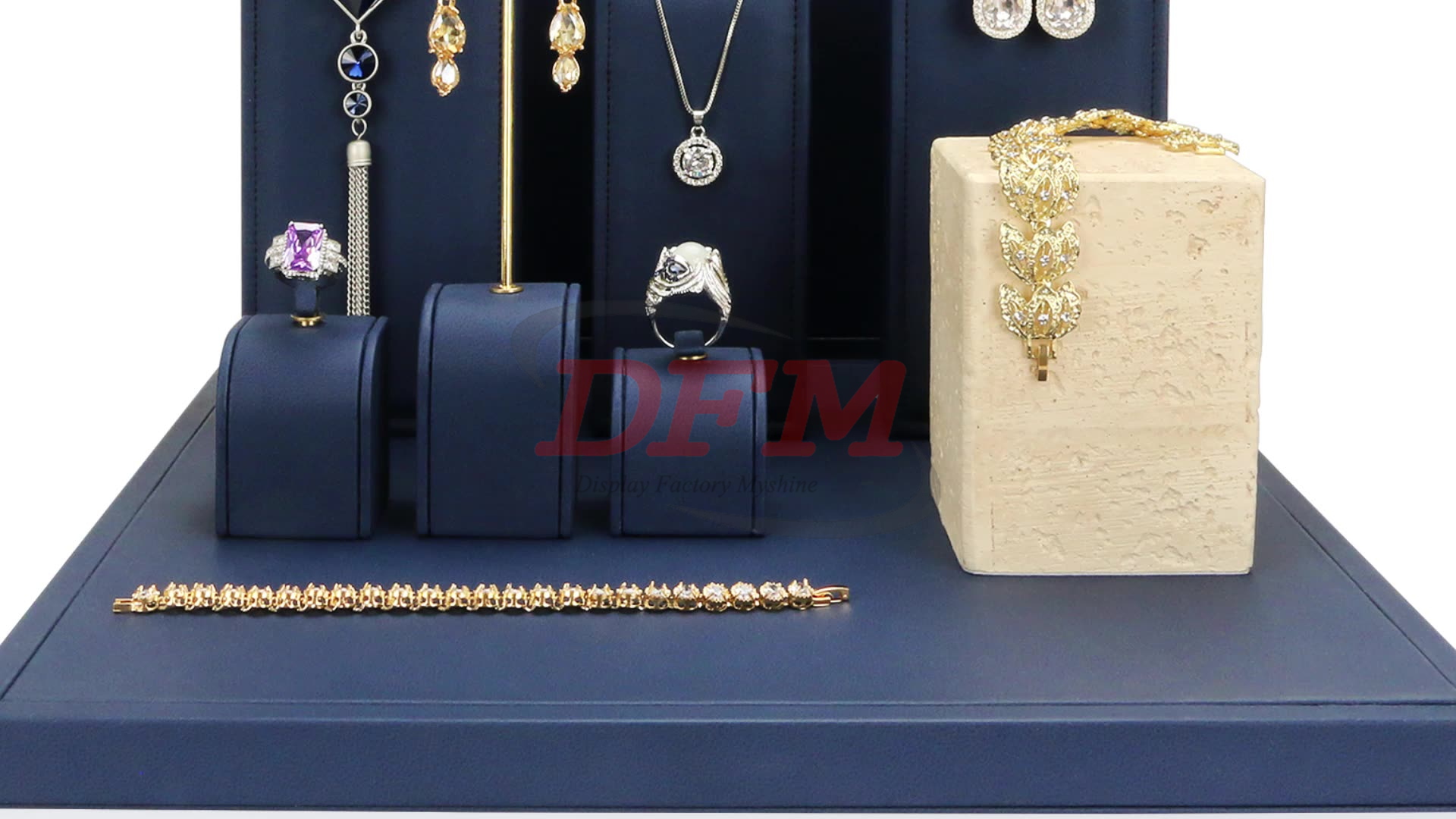 Jewelry Display-062