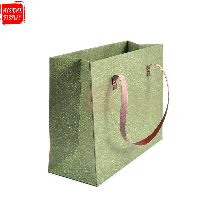 Custom Printed Paper Bags Cardboard Luxury White Kraft Paper Gift Bag With Ribbon Handle For Shopping Bag With Your Own Logo