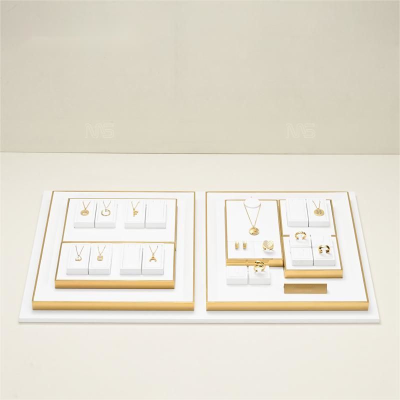 Luxury Jewelry Store Showcase Exhibitor Display Set Ring Necklace Pendant Rack Metal Jewelry Display Set Stand